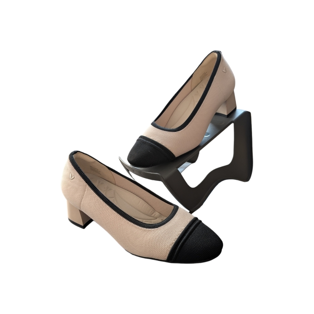 Vivaia Julie Cap Toe Chunky Heels Ivory Black